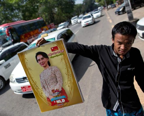 Aung San Suu Kyi 3